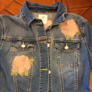Floral embroidered jean jacket